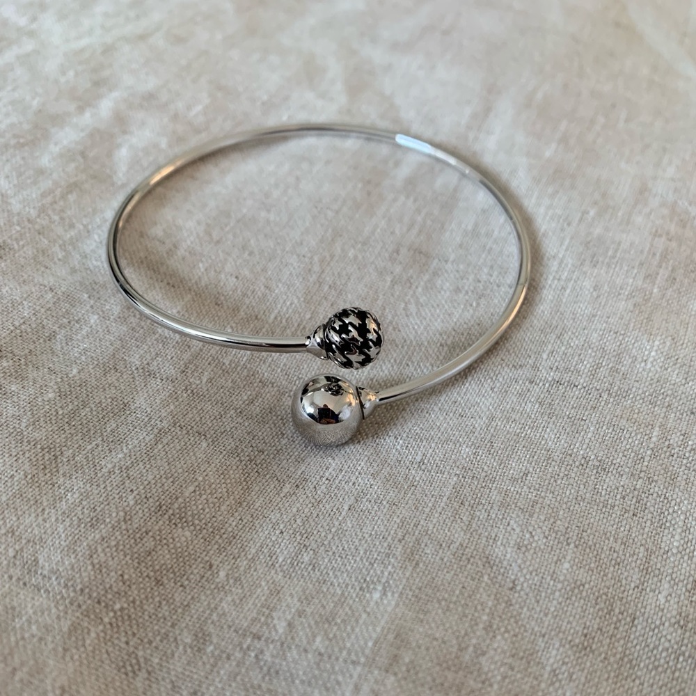 Pica Lela sterling silver bengal